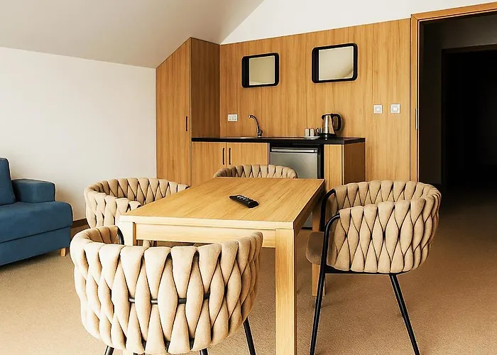 Eden Jakuzzi, Sauna Hotel apartamentowy Rozewie